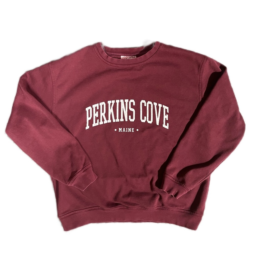 Boxy fit Maine burgundy crewneck sweatshirt college style